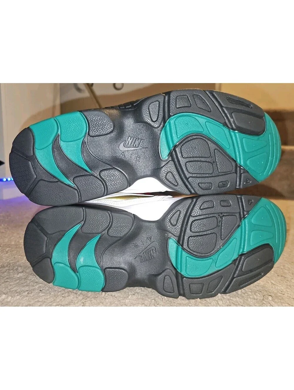 Size 9 - Nike Air Diamond Turf 2025 Emerald